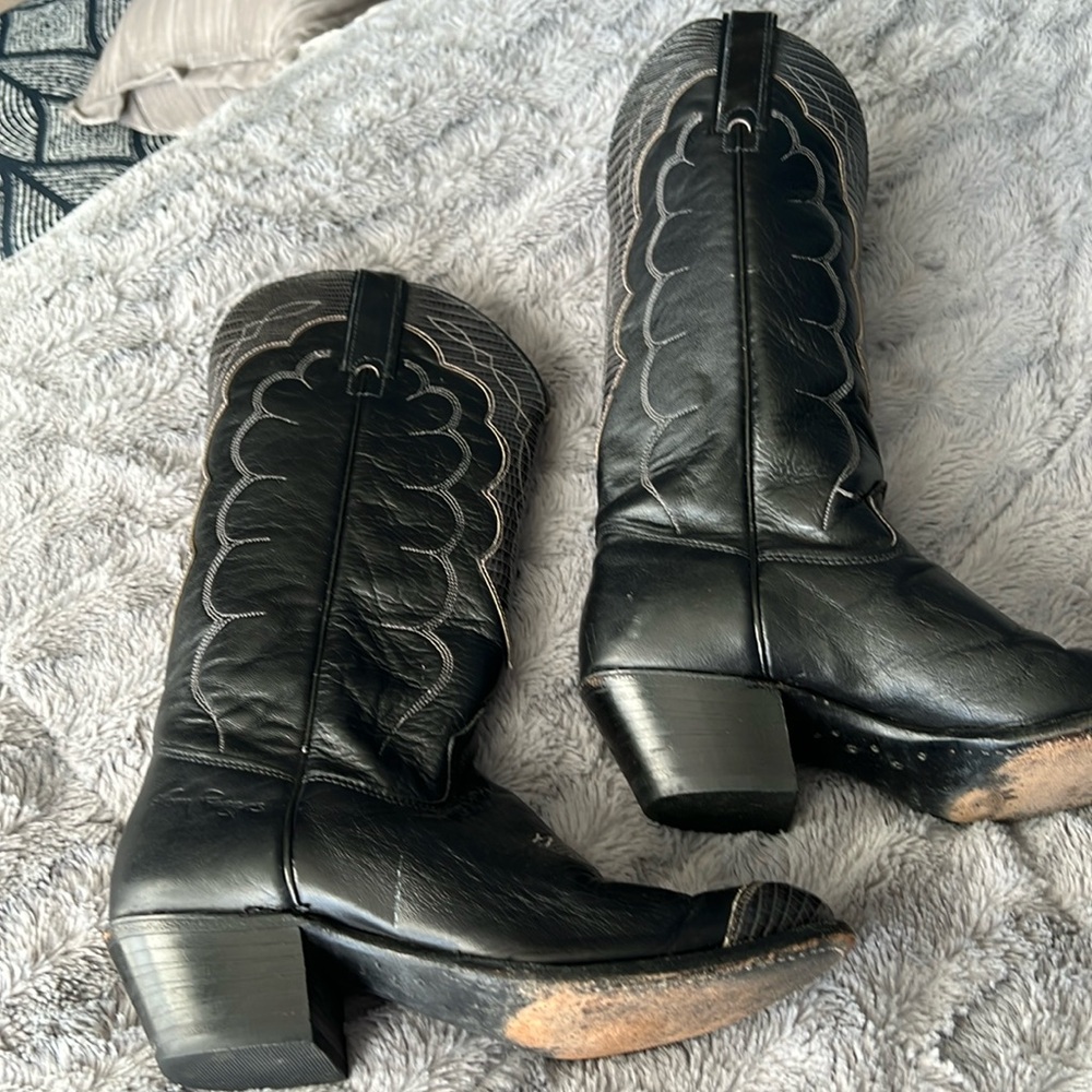 Black leather cowboy boots